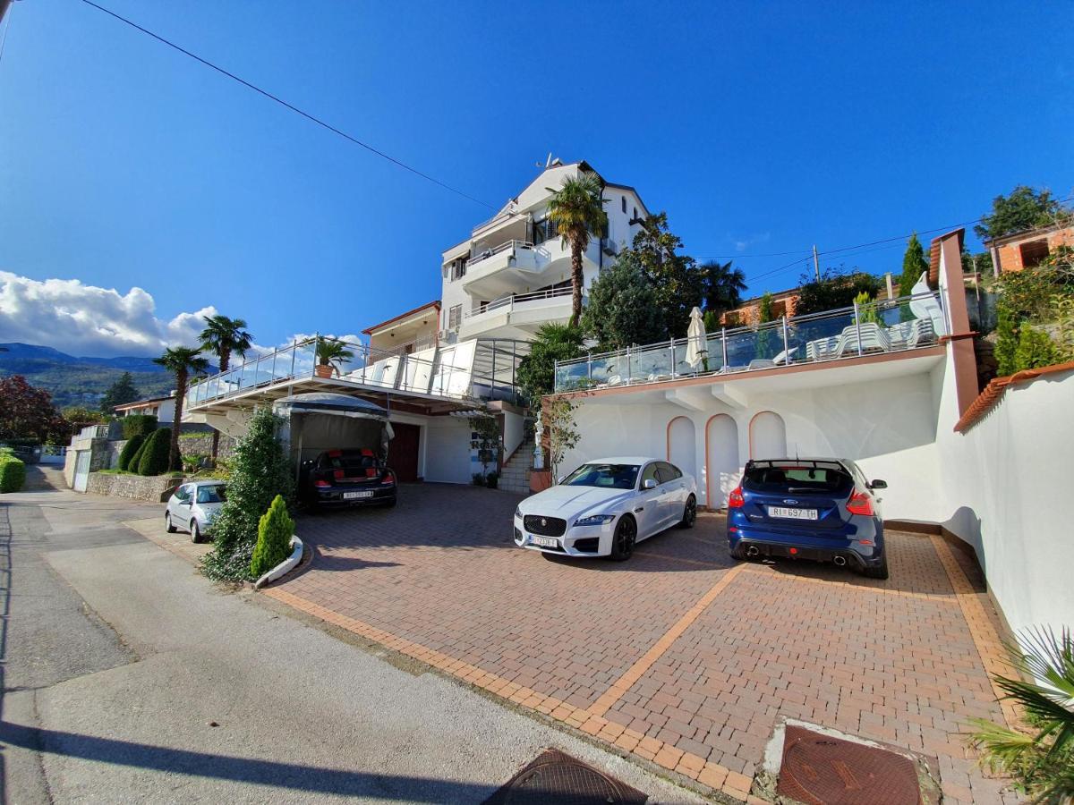 Villa Roses Apartments & Wellness Ičići Exterior foto
