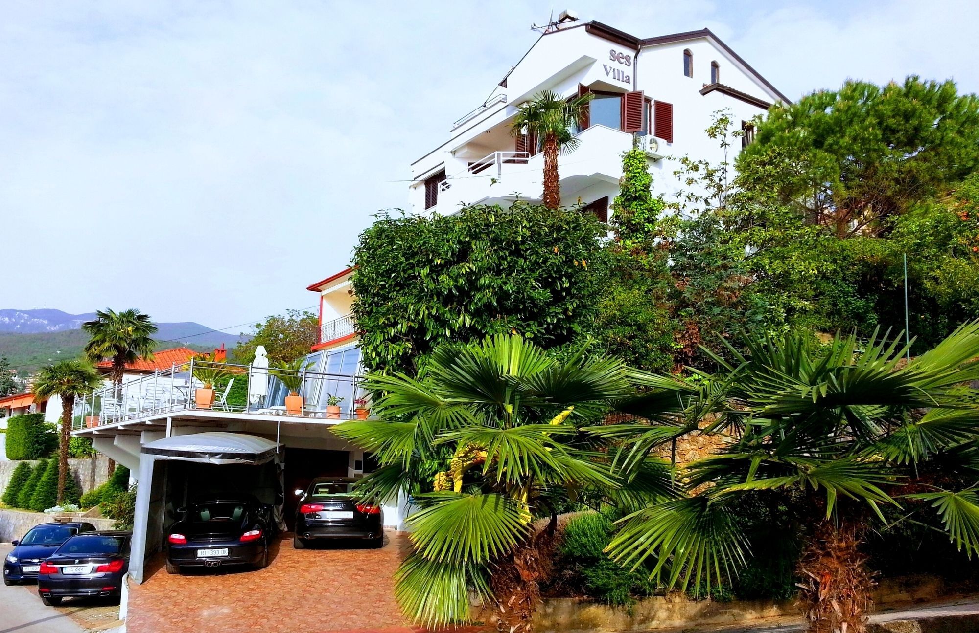 Villa Roses Apartments & Wellness Ičići Exterior foto